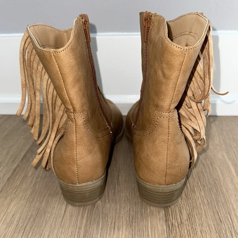 Girls cowboy boots